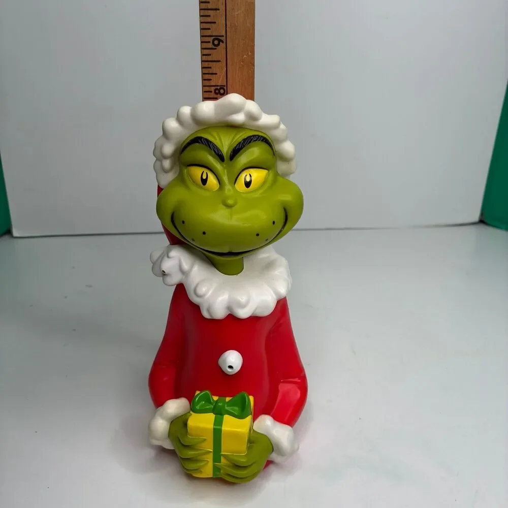 Hallmark Grinch in the Fridge Motion Activated Figure 8in 2013 Working